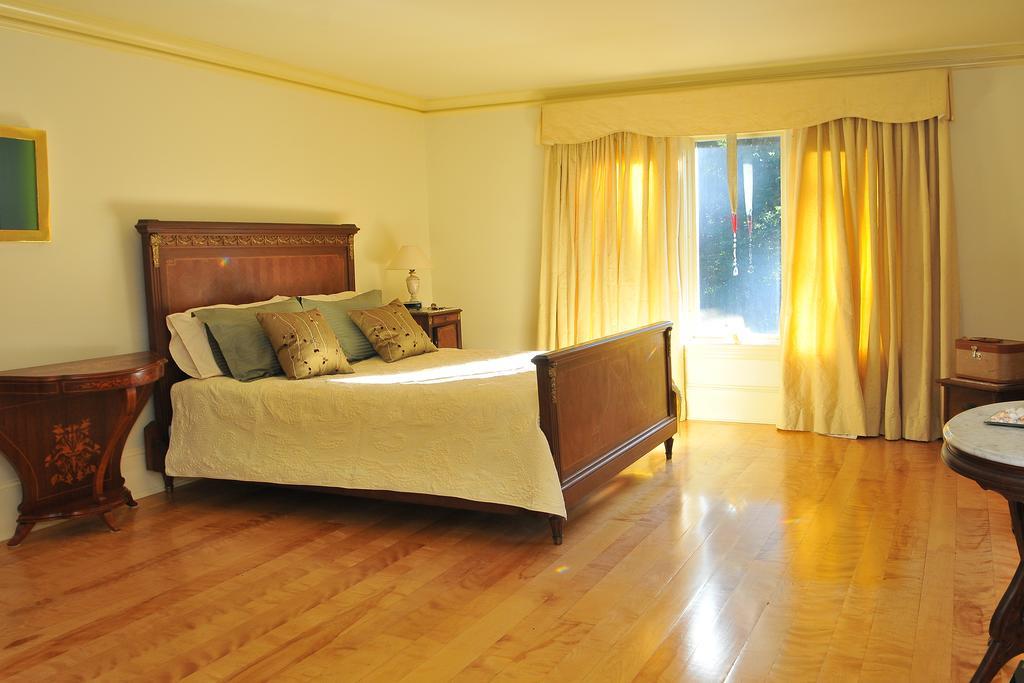 מלטה Bass Manor Bed And Breakfast & Art Museum חדר תמונה